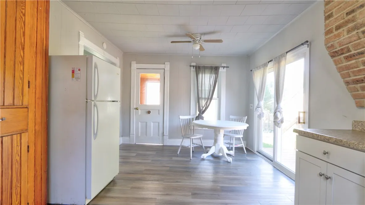 17 Maple Street, Seneca Falls, New York 13148, Seneca Falls, New York 13148, 3 Bedrooms Bedrooms, 5 Rooms Rooms,1 BathroomBathrooms,Residential,Closed,17 Maple Street, Seneca Falls, New York 13148,0,R1618225