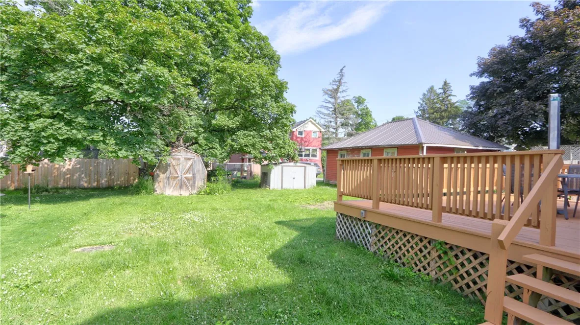 17 Maple Street, Seneca Falls, New York 13148, Seneca Falls, New York 13148, 3 Bedrooms Bedrooms, 5 Rooms Rooms,1 BathroomBathrooms,Residential,Closed,17 Maple Street, Seneca Falls, New York 13148,0,R1618225