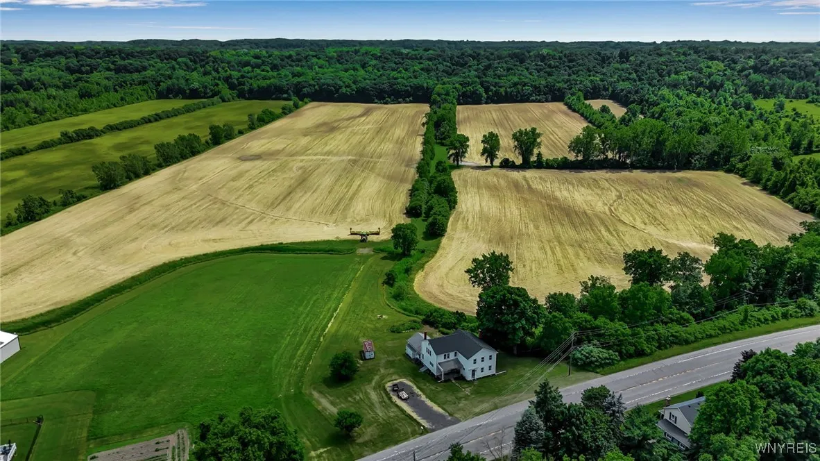 2316 Ridge Road, Lewiston, New York 14131, Lewiston, New York 14131, 3 Bedrooms Bedrooms, 13 Rooms Rooms,2 BathroomsBathrooms,Residential,Closed,2316 Ridge Road, Lewiston, New York 14131,0,B1617331