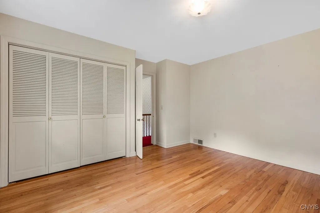 316 Broadview Drive, Syracuse, New York 13215, Syracuse, New York 13215, 4 Bedrooms Bedrooms, 11 Rooms Rooms,2 BathroomsBathrooms,Residential,Closed,316 Broadview Drive, Syracuse, New York 13215,0,S1618226