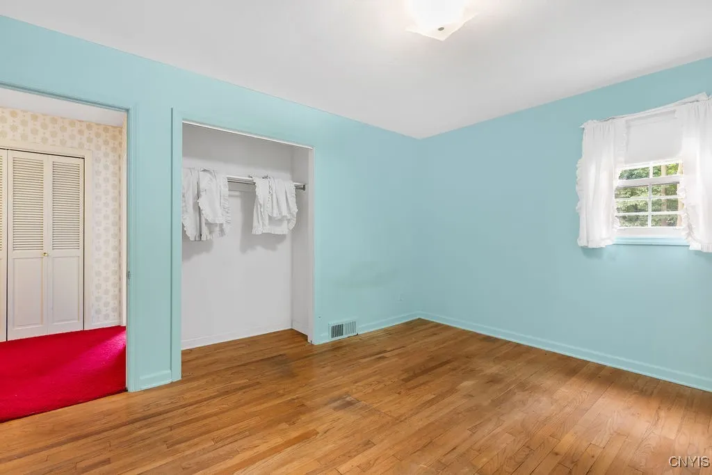 316 Broadview Drive, Syracuse, New York 13215, Syracuse, New York 13215, 4 Bedrooms Bedrooms, 11 Rooms Rooms,2 BathroomsBathrooms,Residential,Closed,316 Broadview Drive, Syracuse, New York 13215,0,S1618226