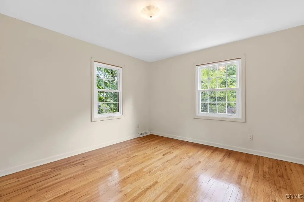 316 Broadview Drive, Syracuse, New York 13215, Syracuse, New York 13215, 4 Bedrooms Bedrooms, 11 Rooms Rooms,2 BathroomsBathrooms,Residential,Closed,316 Broadview Drive, Syracuse, New York 13215,0,S1618226