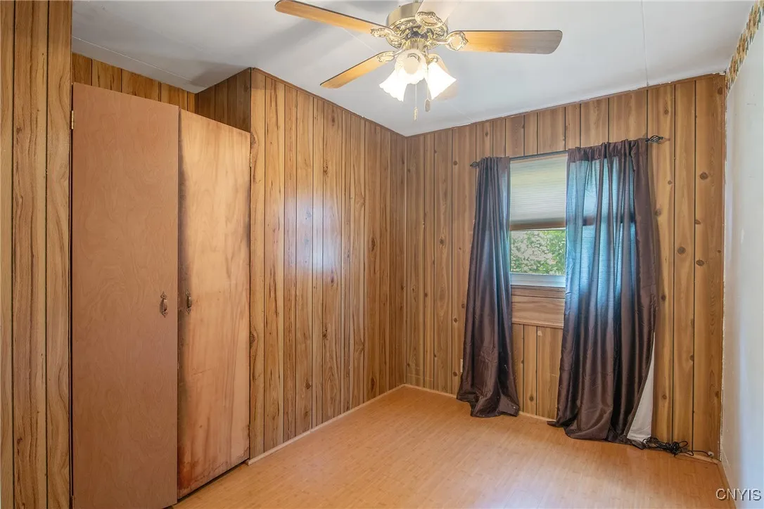 215 Tower Avenue, Salina, New York 13206, Salina, New York 13206, 3 Bedrooms Bedrooms, 6 Rooms Rooms,1 BathroomBathrooms,Residential,Closed,215 Tower Avenue, Salina, New York 13206,0,S1618497