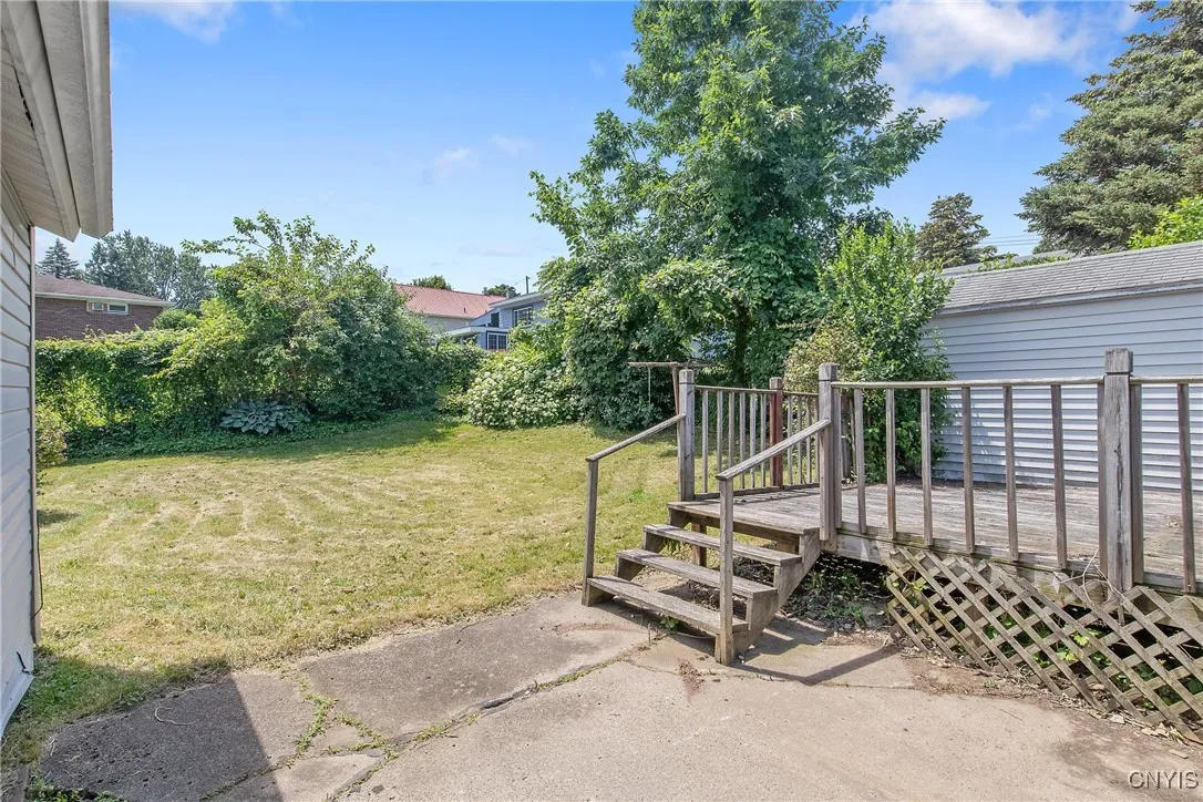 215 Tower Avenue, Salina, New York 13206, Salina, New York 13206, 3 Bedrooms Bedrooms, 6 Rooms Rooms,1 BathroomBathrooms,Residential,Closed,215 Tower Avenue, Salina, New York 13206,0,S1618497
