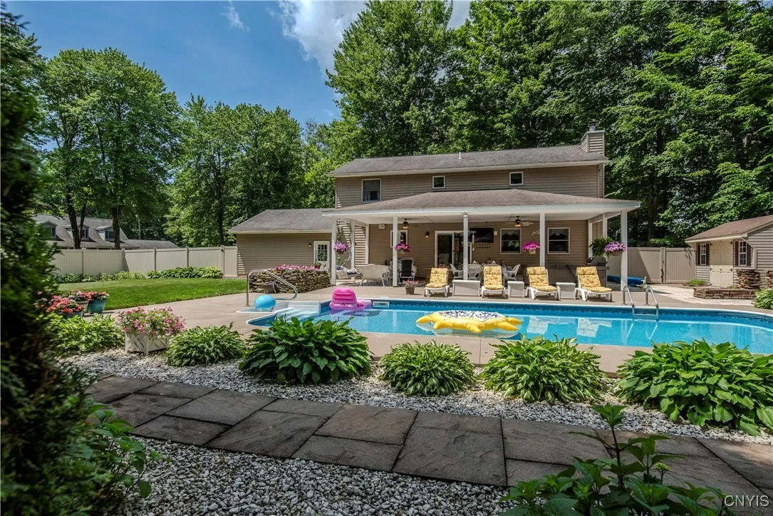 5 Family Circle, Lee, New York 13363, Lee, New York 13363, 4 Bedrooms Bedrooms, 11 Rooms Rooms,2 BathroomsBathrooms,Residential,Closed,5 Family Circle, Lee, New York 13363,0,S1618532