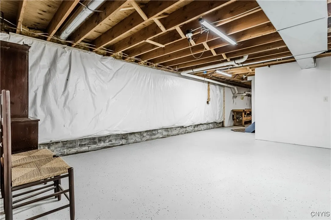 5 Family Circle, Lee, New York 13363, Lee, New York 13363, 4 Bedrooms Bedrooms, 11 Rooms Rooms,2 BathroomsBathrooms,Residential,Closed,5 Family Circle, Lee, New York 13363,0,S1618532