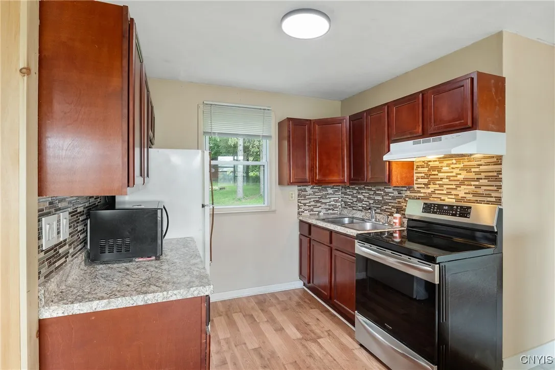 2129 Berry Road, Lafayette, New York 13084, Lafayette, New York 13084, 2 Bedrooms Bedrooms, 5 Rooms Rooms,1 BathroomBathrooms,Residential,Closed,2129 Berry Road, Lafayette, New York 13084,0,S1618525