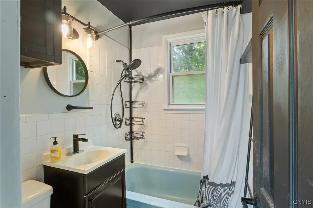 2129 Berry Road, Lafayette, New York 13084, Lafayette, New York 13084, 2 Bedrooms Bedrooms, 5 Rooms Rooms,1 BathroomBathrooms,Residential,Closed,2129 Berry Road, Lafayette, New York 13084,0,S1618525