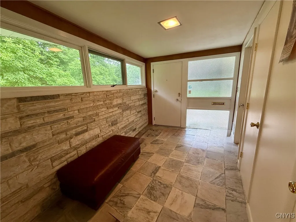 210 Goodrich Ave, Syracuse, New York 13210, Syracuse, New York 13210, 3 Bedrooms Bedrooms, 8 Rooms Rooms,3 BathroomsBathrooms,Residential,Closed,210 Goodrich Ave, Syracuse, New York 13210,0,S1617977