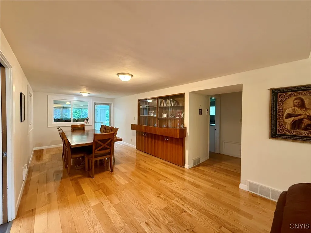 210 Goodrich Ave, Syracuse, New York 13210, Syracuse, New York 13210, 3 Bedrooms Bedrooms, 8 Rooms Rooms,3 BathroomsBathrooms,Residential,Closed,210 Goodrich Ave, Syracuse, New York 13210,0,S1617977