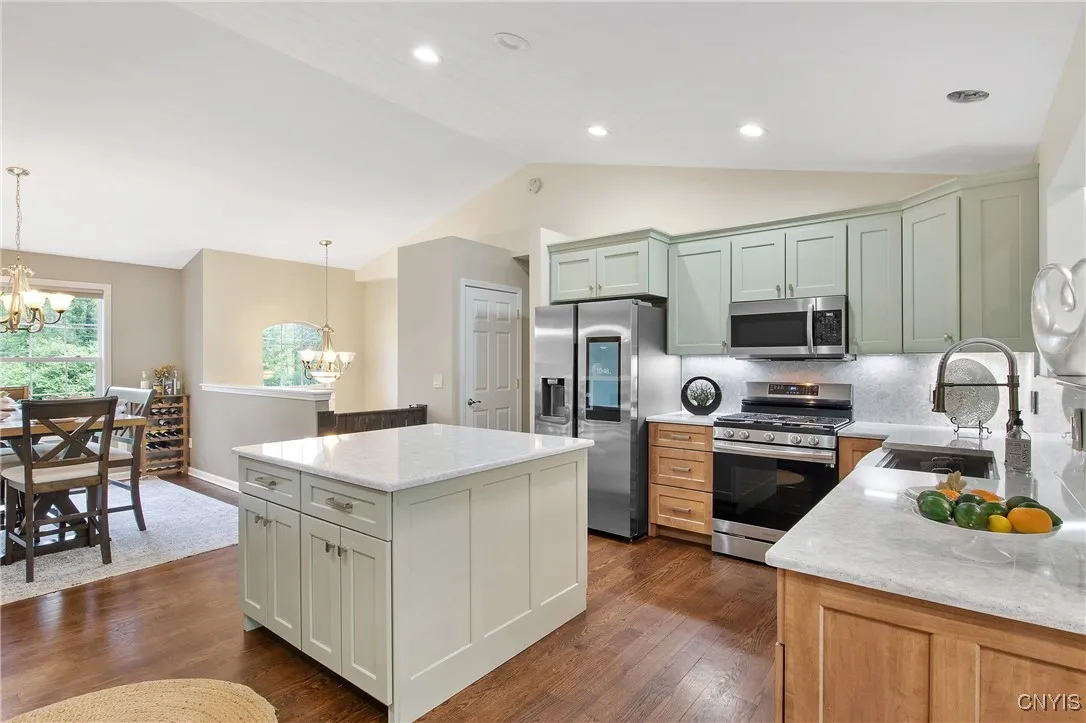 9545 Horseshoe Island Road, Clay, New York 13041, Clay, New York 13041, 3 Bedrooms Bedrooms, 7 Rooms Rooms,2 BathroomsBathrooms,Residential,Closed,9545 Horseshoe Island Road, Clay, New York 13041,0,S1618597