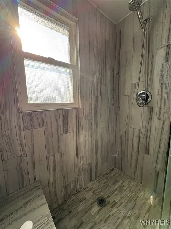 500 Cayuga Road, Cheektowaga, New York 14225, Cheektowaga, New York 14225, 2 Bedrooms Bedrooms, 4 Rooms Rooms,1 BathroomBathrooms,Residential Lease,For Rent,500 Cayuga Road, Cheektowaga, New York 14225,B1618363