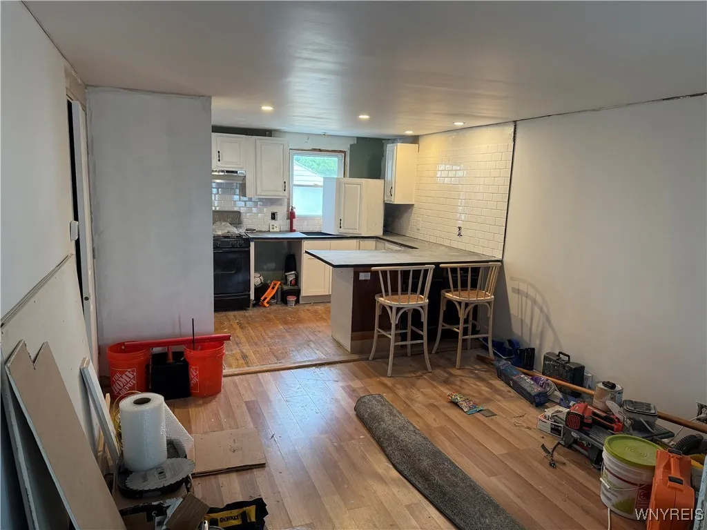 500 Cayuga Road, Cheektowaga, New York 14225, Cheektowaga, New York 14225, 2 Bedrooms Bedrooms, 4 Rooms Rooms,1 BathroomBathrooms,Residential Lease,For Rent,500 Cayuga Road, Cheektowaga, New York 14225,B1618363