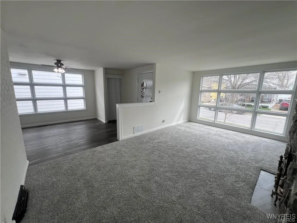90 Jackson Avenue, Cheektowaga, New York 14212, Cheektowaga, New York 14212, 4 Bedrooms Bedrooms, 9 Rooms Rooms,1 BathroomBathrooms,Residential,For Sale,90 Jackson Avenue, Cheektowaga, New York 14212,B1618187