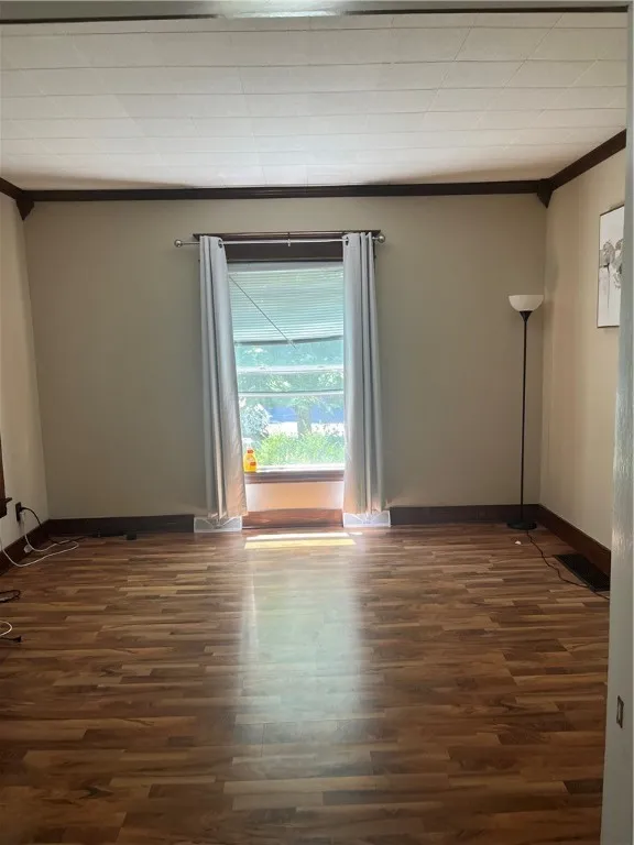 Living room- all original wood moldings.