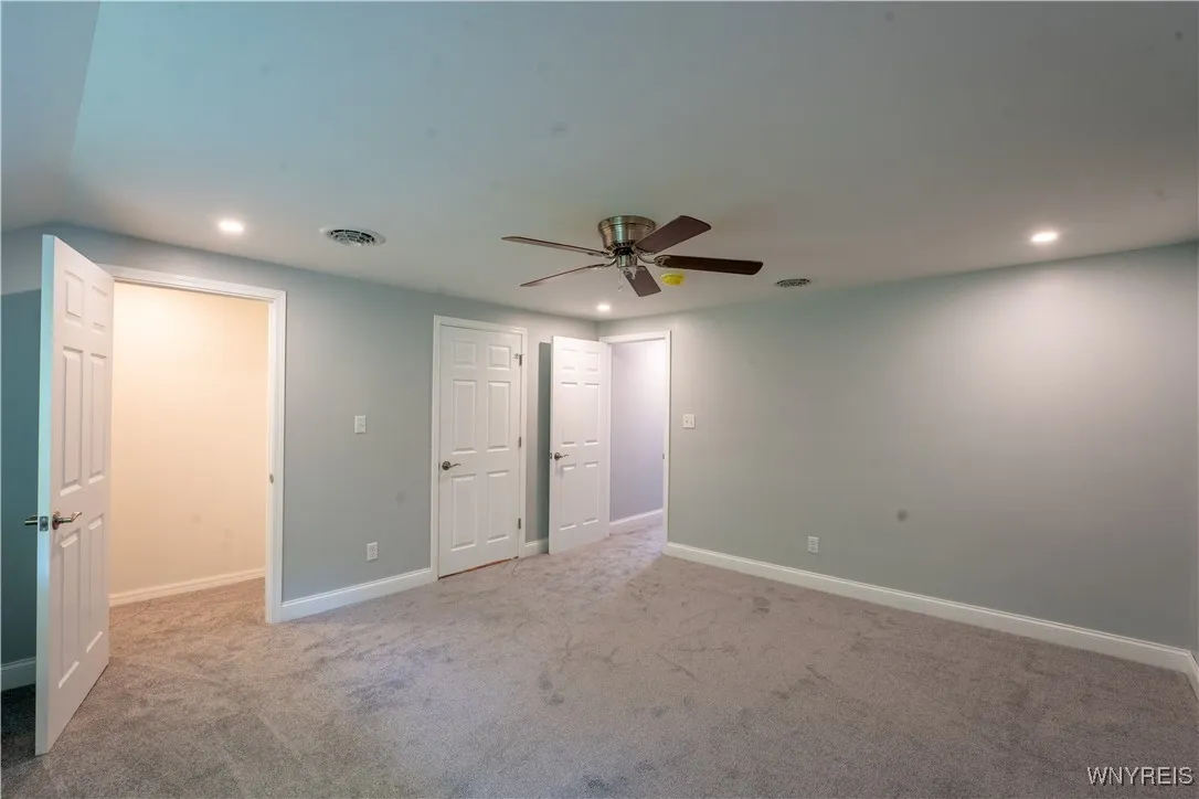 6 East And West Road, West Seneca, New York 14224, West Seneca, New York 14224, 4 Bedrooms Bedrooms, 9 Rooms Rooms,2 BathroomsBathrooms,Residential,For Sale,6 East And West Road, West Seneca, New York 14224,B1618327