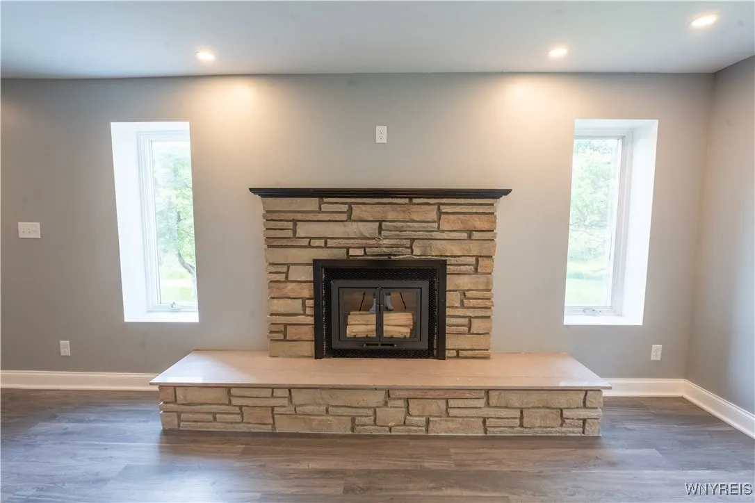 6 East And West Road, West Seneca, New York 14224, West Seneca, New York 14224, 4 Bedrooms Bedrooms, 9 Rooms Rooms,2 BathroomsBathrooms,Residential,For Sale,6 East And West Road, West Seneca, New York 14224,B1618327
