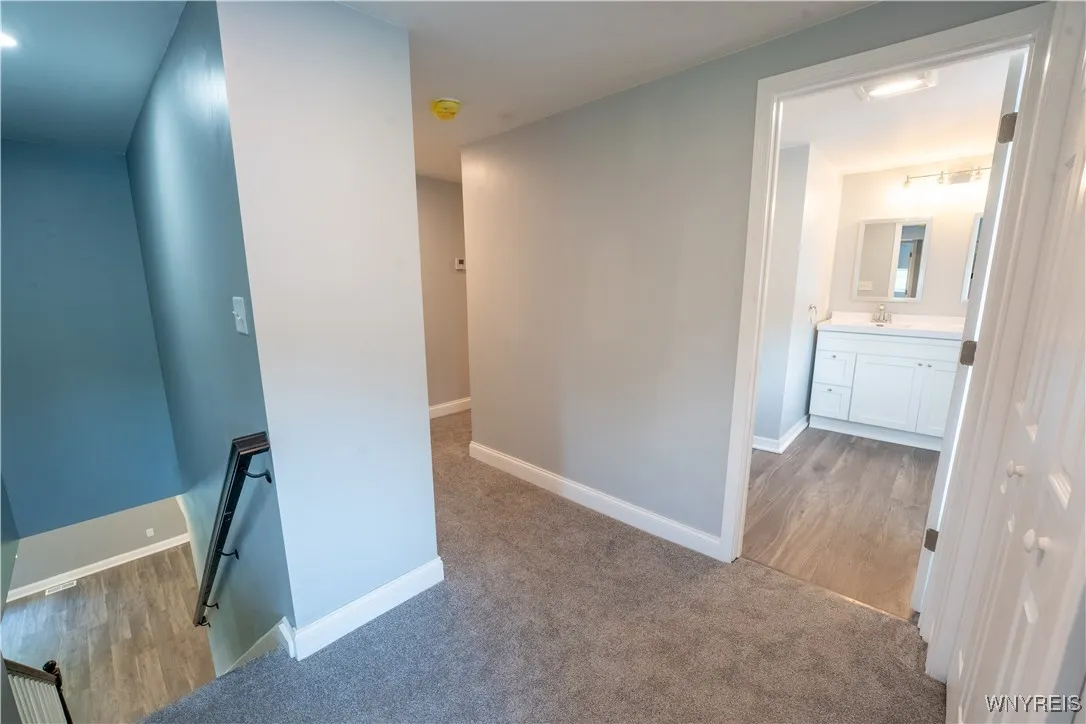6 East And West Road, West Seneca, New York 14224, West Seneca, New York 14224, 4 Bedrooms Bedrooms, 9 Rooms Rooms,2 BathroomsBathrooms,Residential,For Sale,6 East And West Road, West Seneca, New York 14224,B1618327