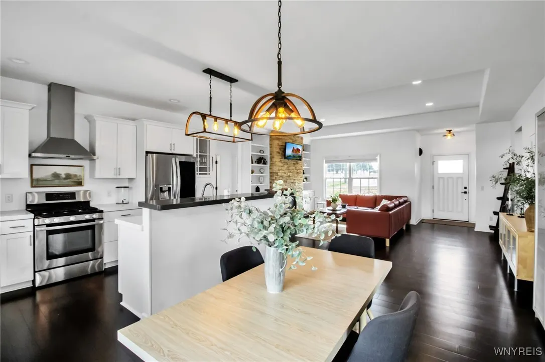 387 Mill Road, Aurora, New York 14052, Aurora, New York 14052, 3 Bedrooms Bedrooms, 6 Rooms Rooms,2 BathroomsBathrooms,Residential,Closed,387 Mill Road, Aurora, New York 14052,0,B1617717