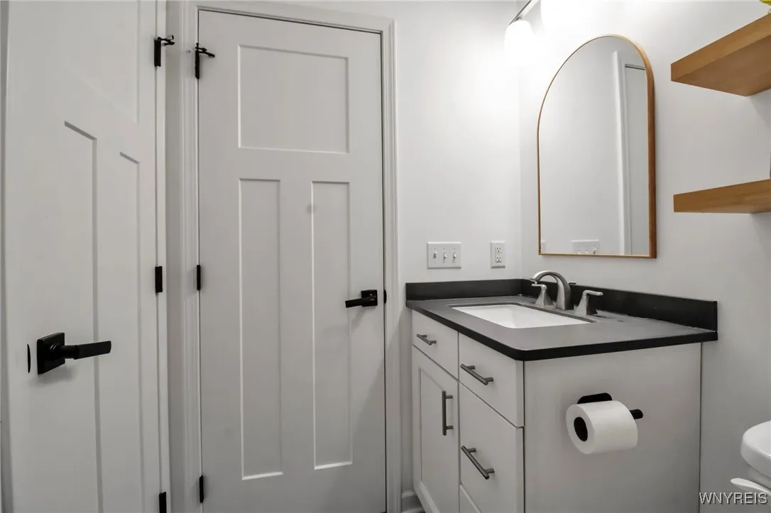 387 Mill Road, Aurora, New York 14052, Aurora, New York 14052, 3 Bedrooms Bedrooms, 6 Rooms Rooms,2 BathroomsBathrooms,Residential,Closed,387 Mill Road, Aurora, New York 14052,0,B1617717