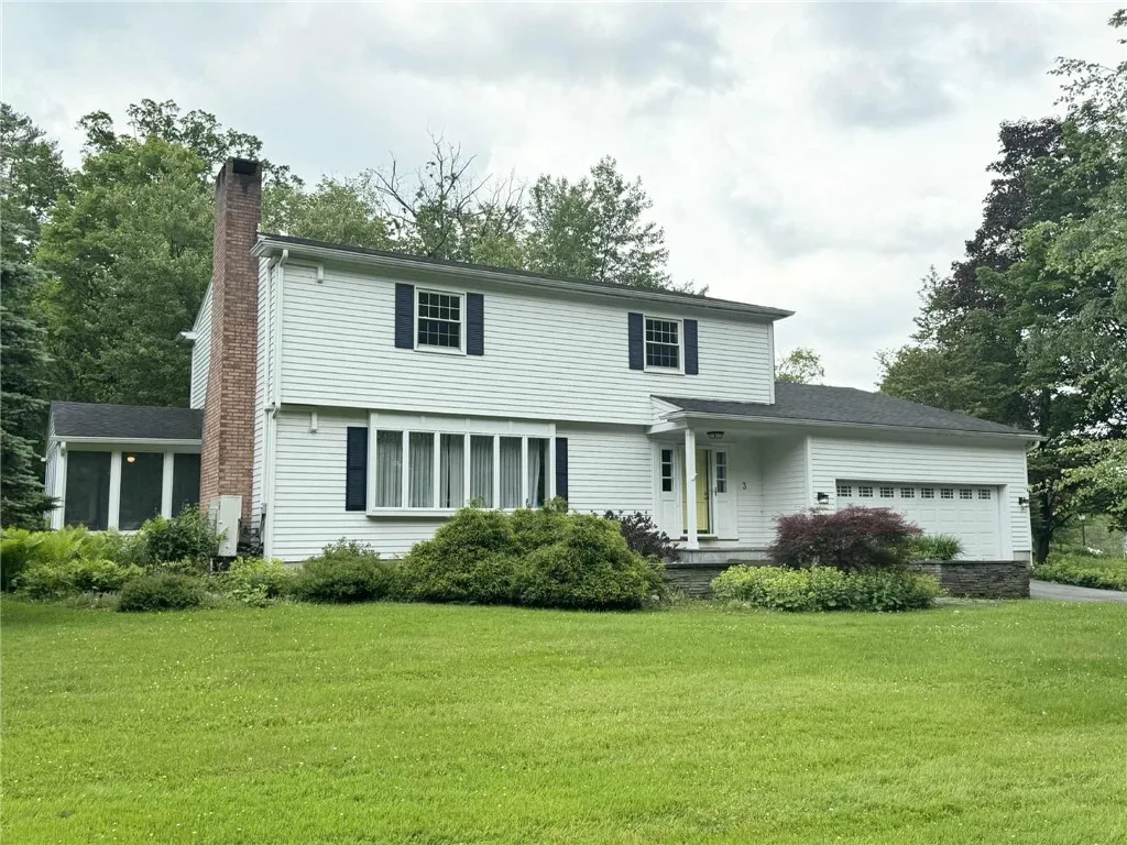3 Fernleigh Drive, Middlefield, New York 13326, Middlefield, New York 13326, 3 Bedrooms Bedrooms, 8 Rooms Rooms,2 BathroomsBathrooms,Residential Lease,For Rent,3 Fernleigh Drive, Middlefield, New York 13326,R1615956