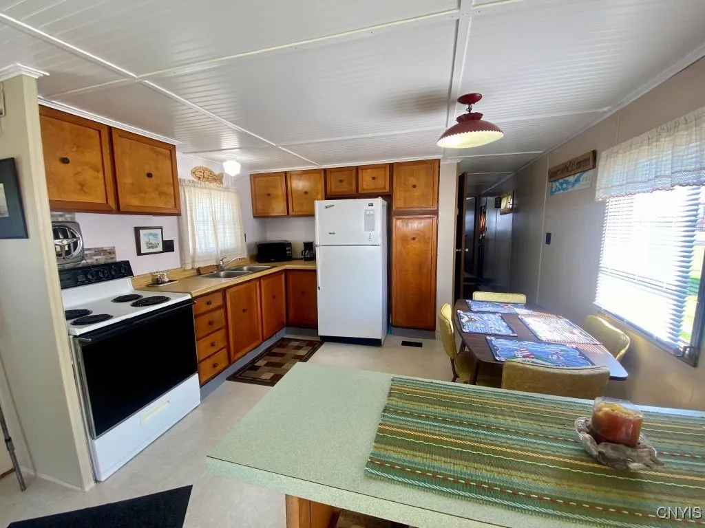 33163 Nys Route 12e Lot 18, Cape Vincent, New York, Cape Vincent, New York 13618, 2 Bedrooms Bedrooms, 4 Rooms Rooms,1 BathroomBathrooms,Residential,Closed,33163 Nys Route 12e Lot 18, Cape Vincent, New York,S1618209