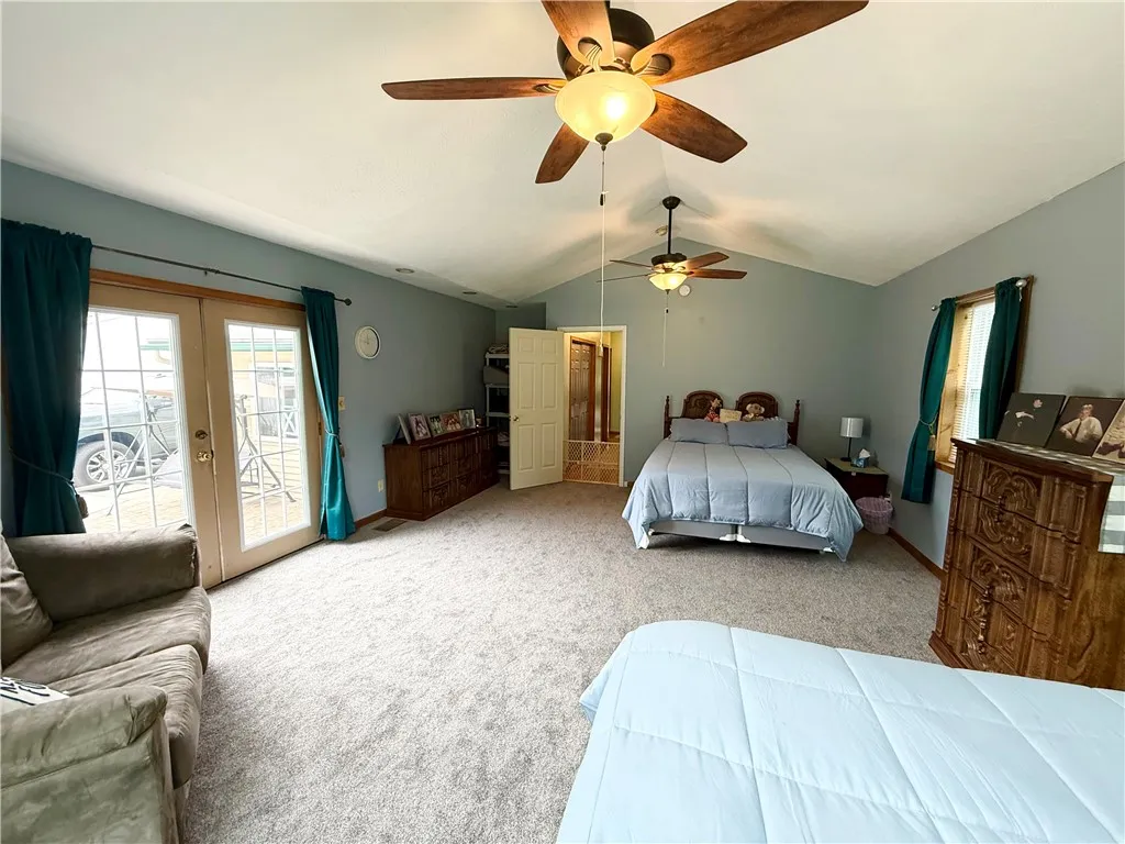 24 Stark Street, Waterloo, New York 13165, Waterloo, New York 13165, 4 Bedrooms Bedrooms, 8 Rooms Rooms,2 BathroomsBathrooms,Residential,Closed,24 Stark Street, Waterloo, New York 13165,0,R1617591