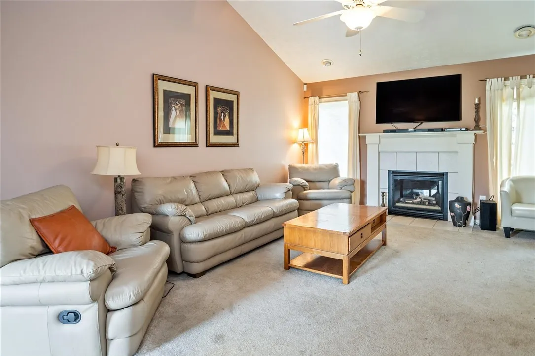 68 Sotheby Drive, Greece, New York 14626, Greece, New York 14626, 3 Bedrooms Bedrooms, 9 Rooms Rooms,2 BathroomsBathrooms,Residential,Closed,68 Sotheby Drive, Greece, New York 14626,0,R1618098