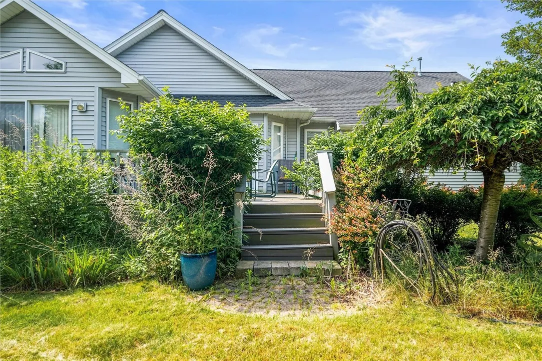 68 Sotheby Drive, Greece, New York 14626, Greece, New York 14626, 3 Bedrooms Bedrooms, 9 Rooms Rooms,2 BathroomsBathrooms,Residential,Closed,68 Sotheby Drive, Greece, New York 14626,0,R1618098