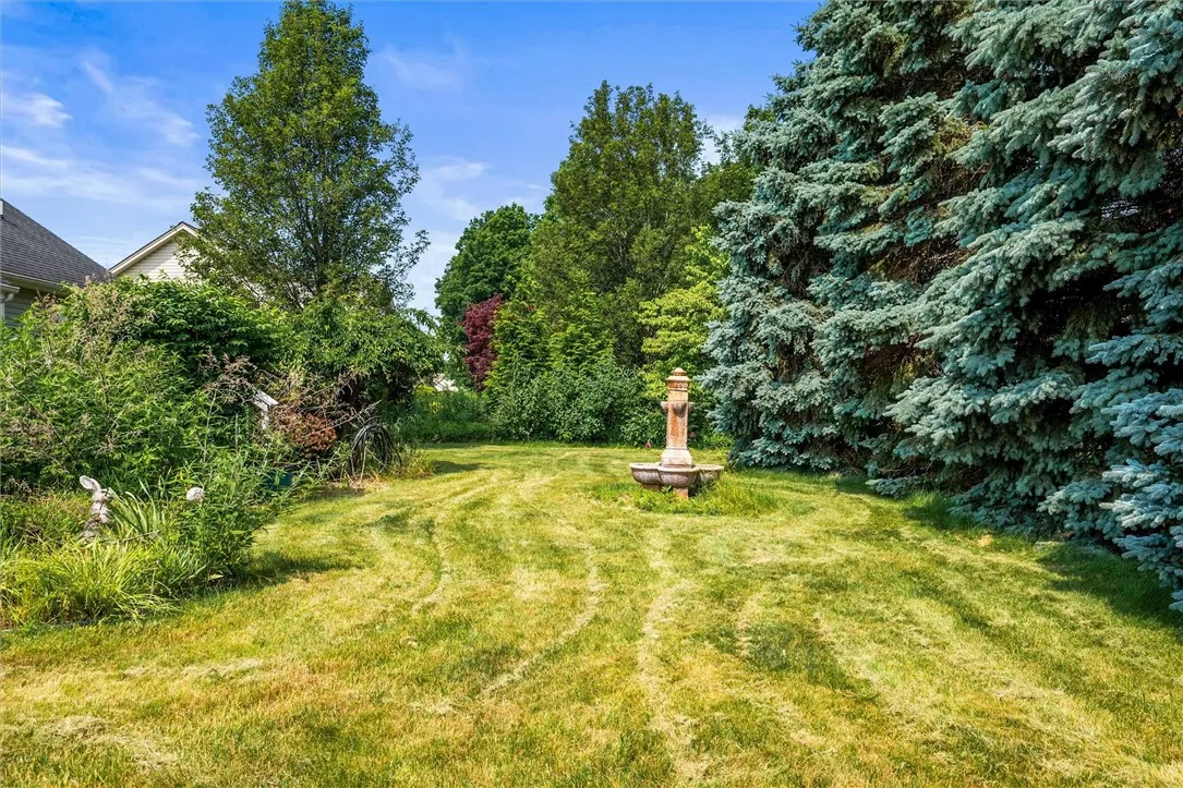 68 Sotheby Drive, Greece, New York 14626, Greece, New York 14626, 3 Bedrooms Bedrooms, 9 Rooms Rooms,2 BathroomsBathrooms,Residential,Closed,68 Sotheby Drive, Greece, New York 14626,0,R1618098