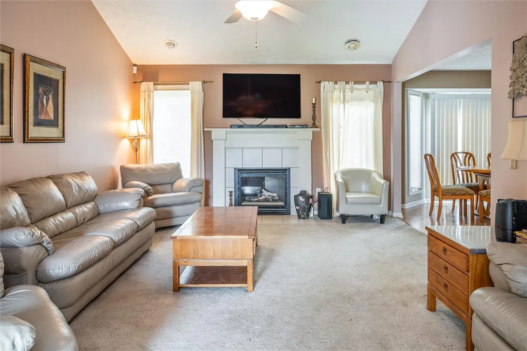 68 Sotheby Drive, Greece, New York 14626, Greece, New York 14626, 3 Bedrooms Bedrooms, 9 Rooms Rooms,2 BathroomsBathrooms,Residential,Closed,68 Sotheby Drive, Greece, New York 14626,0,R1618098