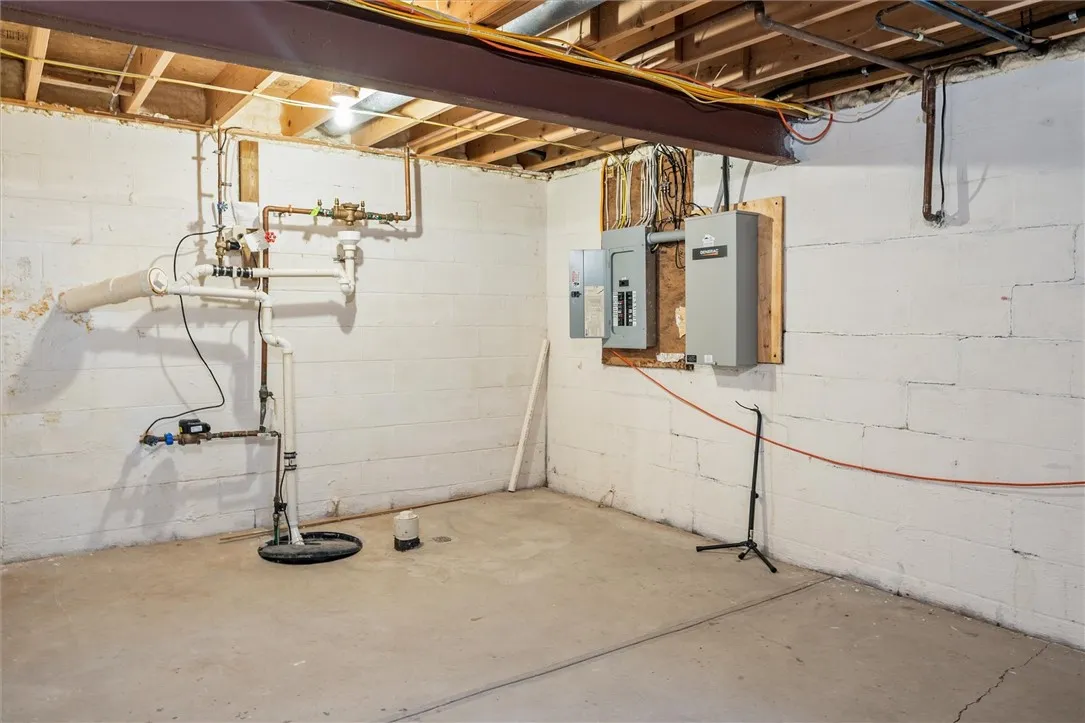 68 Sotheby Drive, Greece, New York 14626, Greece, New York 14626, 3 Bedrooms Bedrooms, 9 Rooms Rooms,2 BathroomsBathrooms,Residential,Closed,68 Sotheby Drive, Greece, New York 14626,0,R1618098