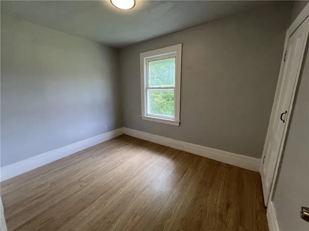 130 Lincoln Street, Rochester, New York 14605, Rochester, New York 14605, 5 Bedrooms Bedrooms, 8 Rooms Rooms,2 BathroomsBathrooms,Residential,For Sale,130 Lincoln Street, Rochester, New York 14605,R1618505