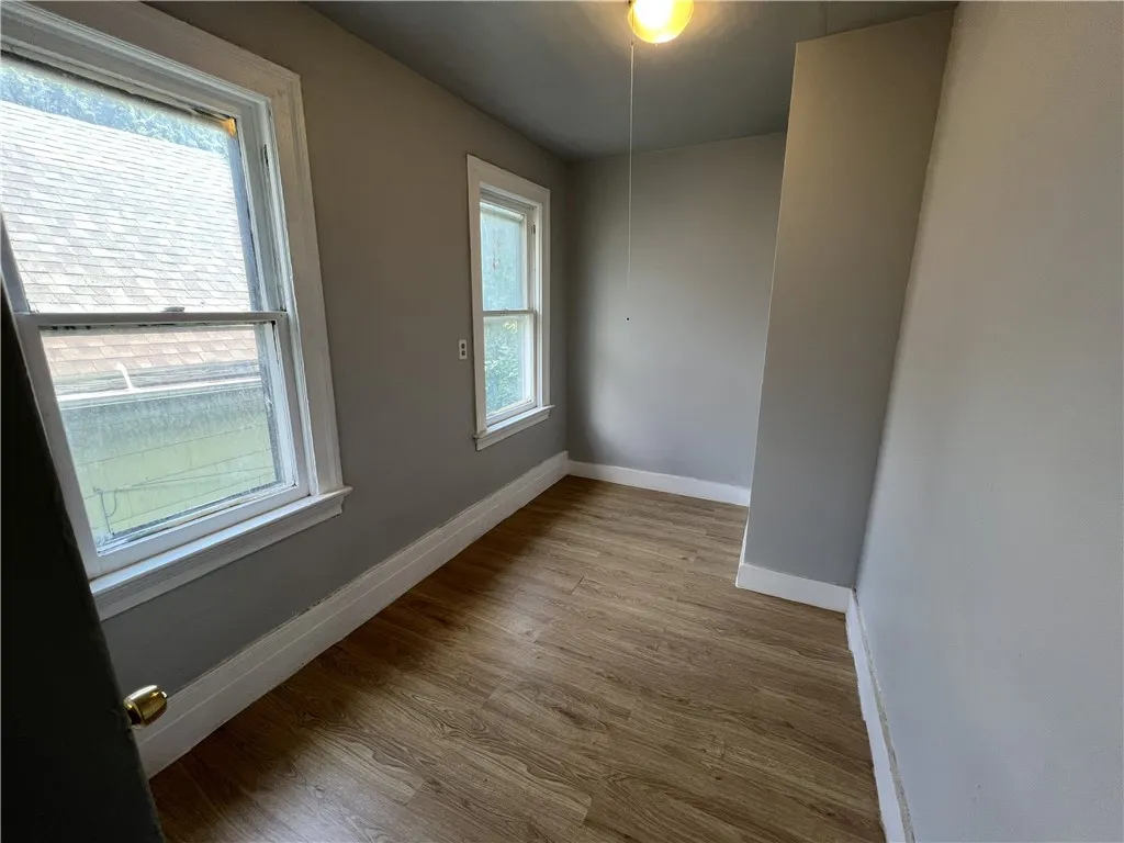 130 Lincoln Street, Rochester, New York 14605, Rochester, New York 14605, 5 Bedrooms Bedrooms, 8 Rooms Rooms,2 BathroomsBathrooms,Residential,For Sale,130 Lincoln Street, Rochester, New York 14605,R1618505