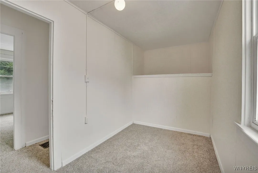 214 Ludington Street, Buffalo, New York 14206, Buffalo, New York 14206, 9 Bedrooms Bedrooms, ,3 BathroomsBathrooms,Residential,For Sale,214 Ludington Street, Buffalo, New York 14206,B1618733