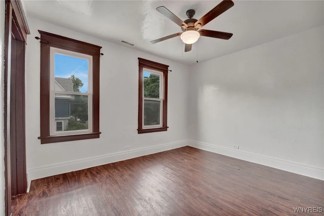 214 Ludington Street, Buffalo, New York 14206, Buffalo, New York 14206, 9 Bedrooms Bedrooms, ,3 BathroomsBathrooms,Residential,For Sale,214 Ludington Street, Buffalo, New York 14206,B1618733