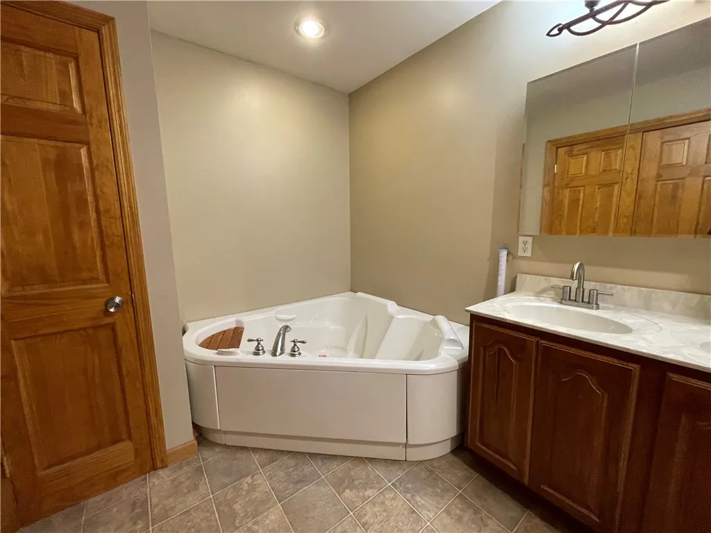 458 County Road 16, Plymouth, New York 13832, Plymouth, New York 13832, 4 Bedrooms Bedrooms, 8 Rooms Rooms,2 BathroomsBathrooms,Residential,For Sale,458 County Road 16, Plymouth, New York 13832,R1618791