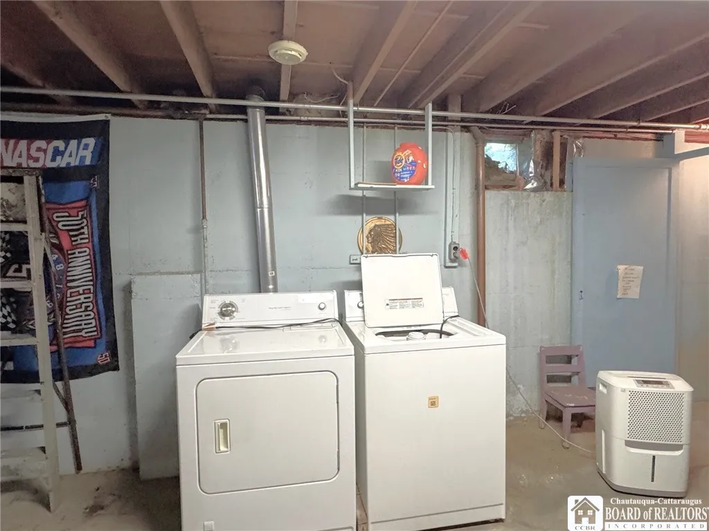 14 Wilson Avenue, Dunkirk, New York 14048, Dunkirk, New York 14048, 3 Bedrooms Bedrooms, 6 Rooms Rooms,1 BathroomBathrooms,Residential,For Sale,14 Wilson Avenue, Dunkirk, New York 14048,R1617524