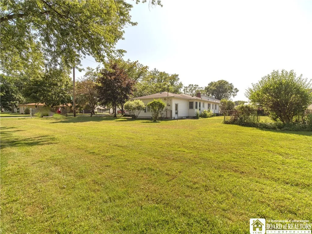 14 Wilson Avenue, Dunkirk, New York 14048, Dunkirk, New York 14048, 3 Bedrooms Bedrooms, 6 Rooms Rooms,1 BathroomBathrooms,Residential,For Sale,14 Wilson Avenue, Dunkirk, New York 14048,R1617524