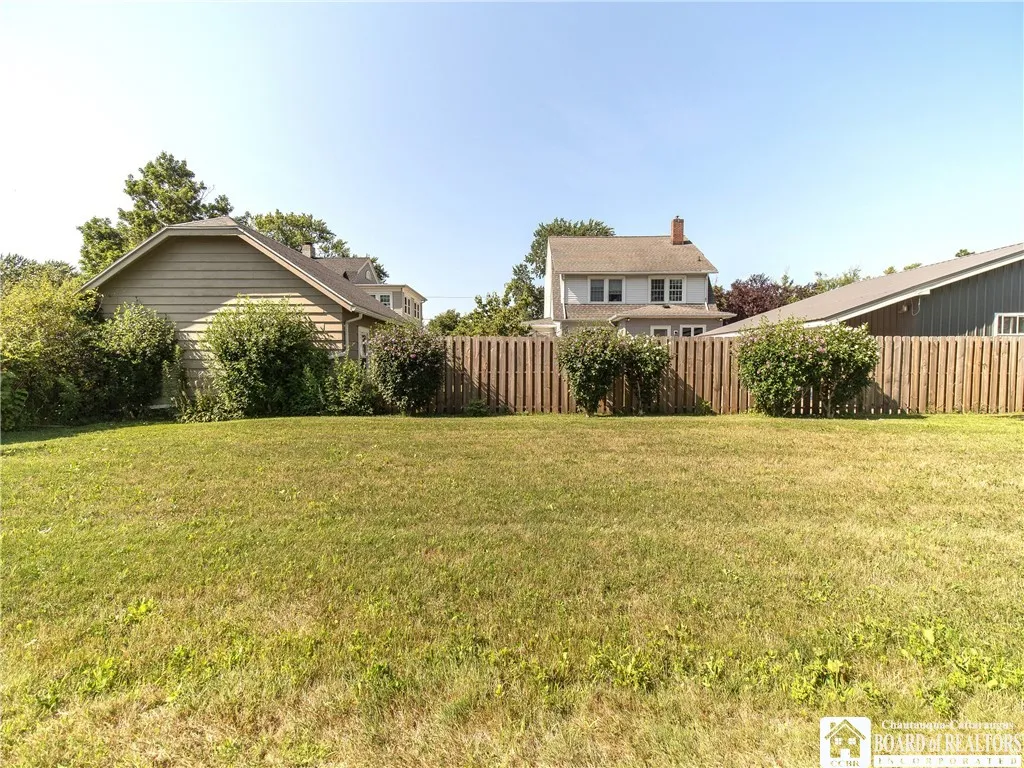 14 Wilson Avenue, Dunkirk, New York 14048, Dunkirk, New York 14048, 3 Bedrooms Bedrooms, 6 Rooms Rooms,1 BathroomBathrooms,Residential,For Sale,14 Wilson Avenue, Dunkirk, New York 14048,R1617524