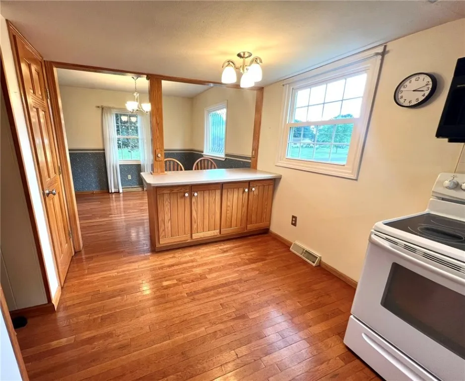 84 Park Terrace, Horseheads, New York 14845, Horseheads, New York 14845, 4 Bedrooms Bedrooms, 10 Rooms Rooms,2 BathroomsBathrooms,Residential,For Sale,84 Park Terrace, Horseheads, New York 14845,R1618819