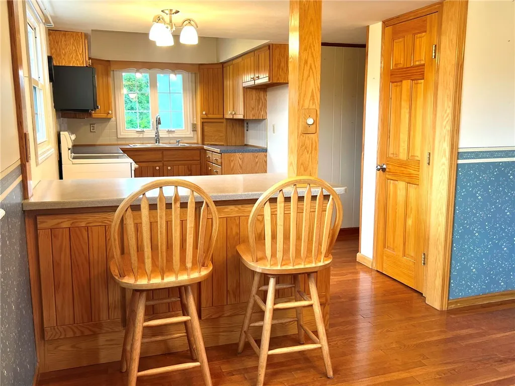 84 Park Terrace, Horseheads, New York 14845, Horseheads, New York 14845, 4 Bedrooms Bedrooms, 10 Rooms Rooms,2 BathroomsBathrooms,Residential,For Sale,84 Park Terrace, Horseheads, New York 14845,R1618819