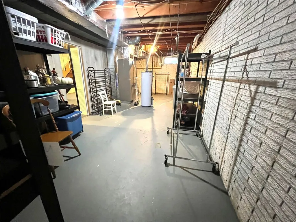 84 Park Terrace, Horseheads, New York 14845, Horseheads, New York 14845, 4 Bedrooms Bedrooms, 10 Rooms Rooms,2 BathroomsBathrooms,Residential,For Sale,84 Park Terrace, Horseheads, New York 14845,R1618819