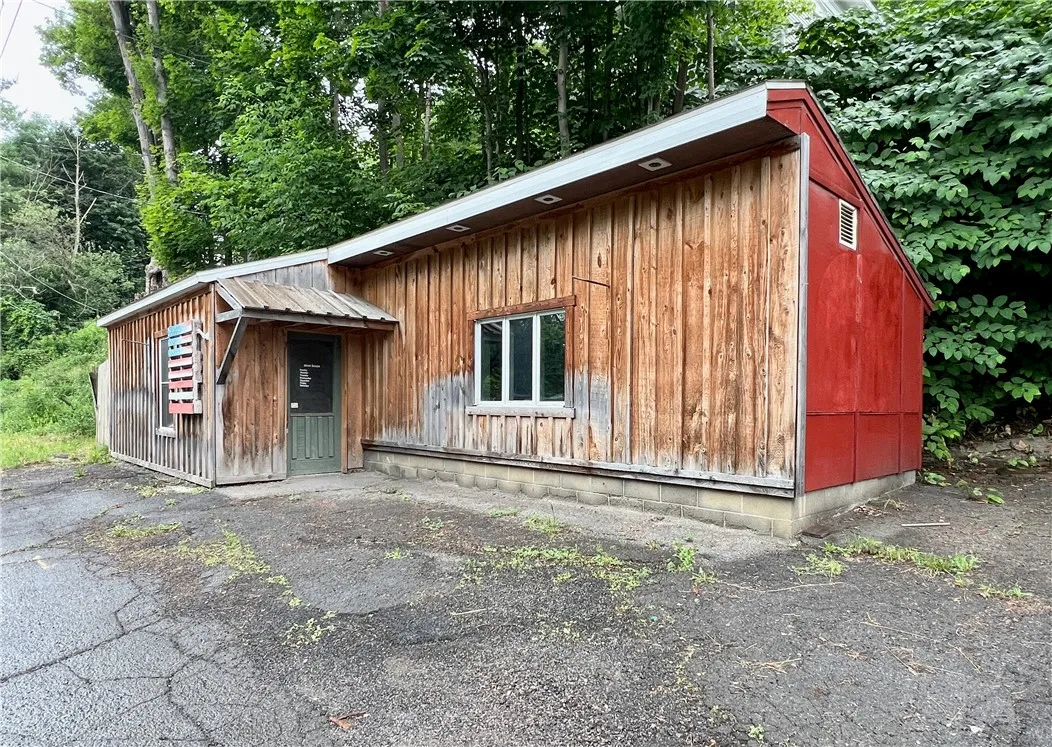 128 Chestnut Street, Oneonta, New York 13820, Oneonta, New York 13820, ,Commercial Sale,For Sale,128 Chestnut Street, Oneonta, New York 13820,R1617989