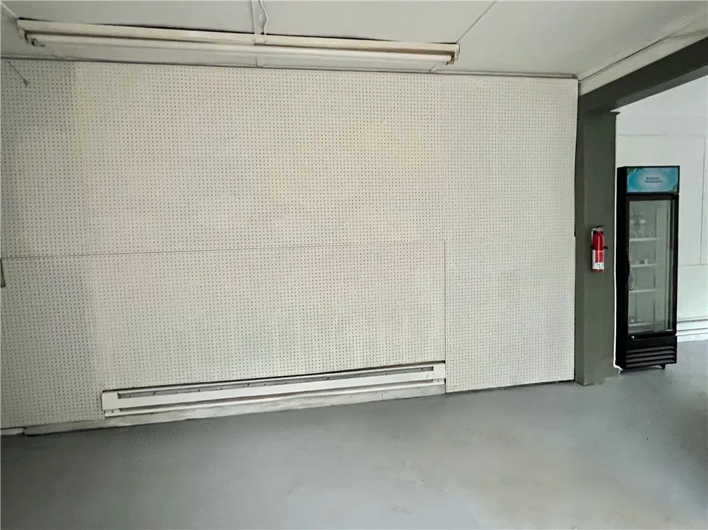 128 Chestnut Street, Oneonta, New York 13820, Oneonta, New York 13820, ,Commercial Sale,For Sale,128 Chestnut Street, Oneonta, New York 13820,R1617989