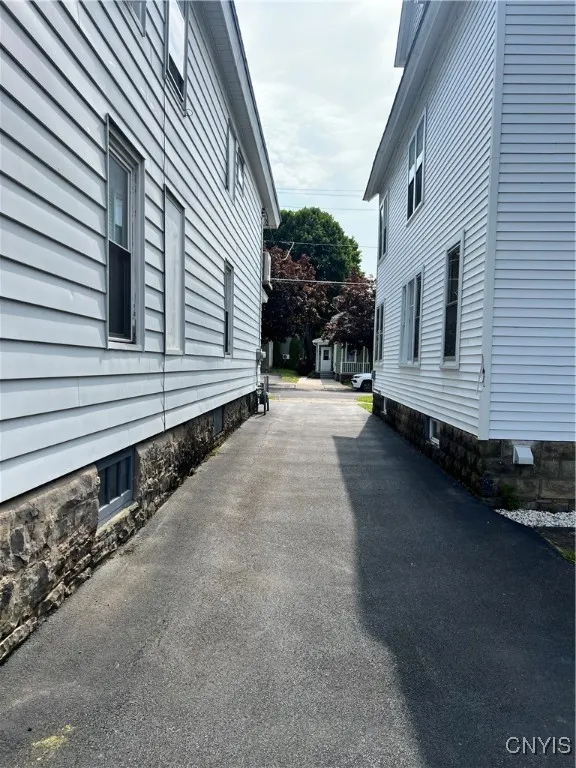 65 And 67 East 8th, Oswego, New York 13126, Oswego, New York 13126, 6 Bedrooms Bedrooms, ,4 BathroomsBathrooms,Residential,For Sale,65 And 67 East 8th, Oswego, New York 13126,S1618545