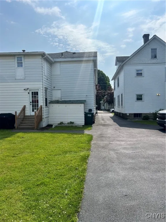 65 And 67 East 8th, Oswego, New York 13126, Oswego, New York 13126, 6 Bedrooms Bedrooms, ,4 BathroomsBathrooms,Residential,For Sale,65 And 67 East 8th, Oswego, New York 13126,S1618545