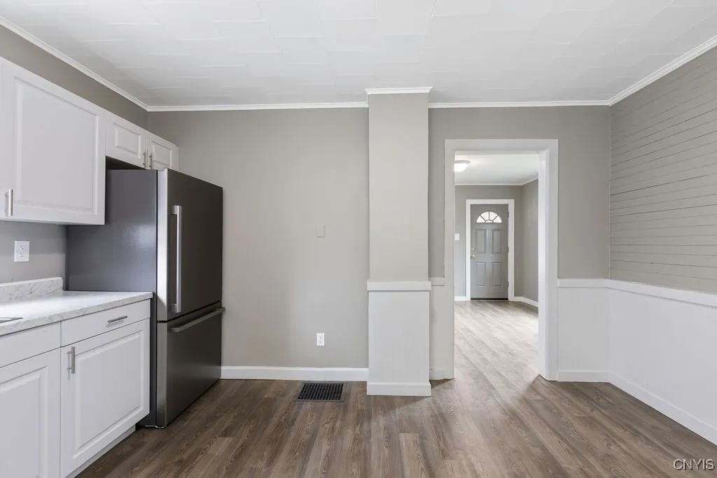 303 Diamond Street, Lenox, New York 13032, Lenox, New York 13032, 3 Bedrooms Bedrooms, 6 Rooms Rooms,1 BathroomBathrooms,Residential,For Sale,303 Diamond Street, Lenox, New York 13032,S1618857