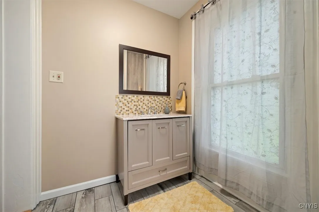 15 Franklin Avenue, Kirkland, New York 13323, Kirkland, New York 13323, 4 Bedrooms Bedrooms, 8 Rooms Rooms,2 BathroomsBathrooms,Residential,For Sale,15 Franklin Avenue, Kirkland, New York 13323,S1618718