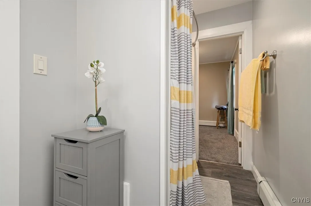 2nd fl bath